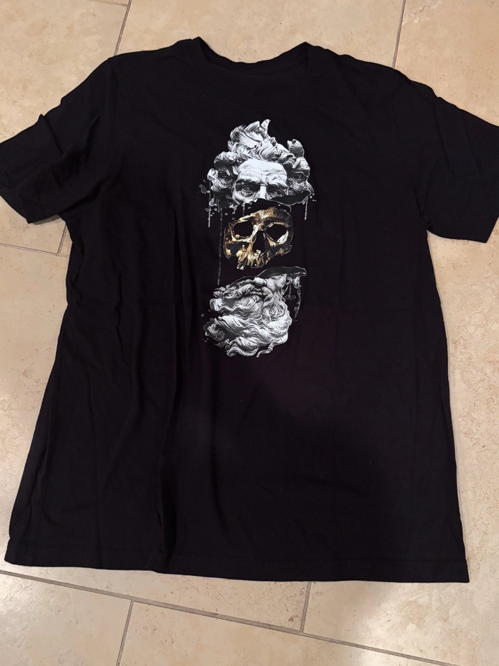 Custom ink Mens Black Graphic Skull & Sculpture Print Cotton Tshirt Large